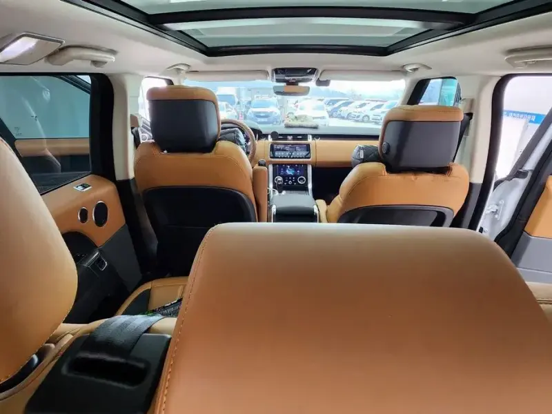 2021 Land Rover Range Rover Sport с пробегом 81 000 км