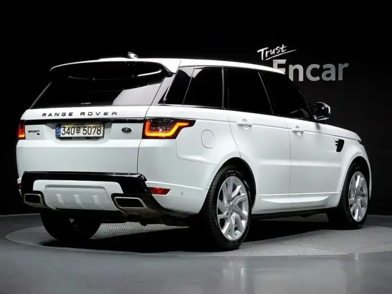 2020 Land Rover Range Rover Sport с пробегом 115 342 км