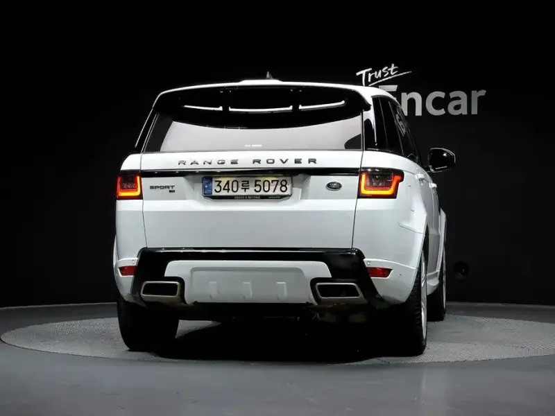 2020 Land Rover Range Rover Sport с пробегом 115 342 км