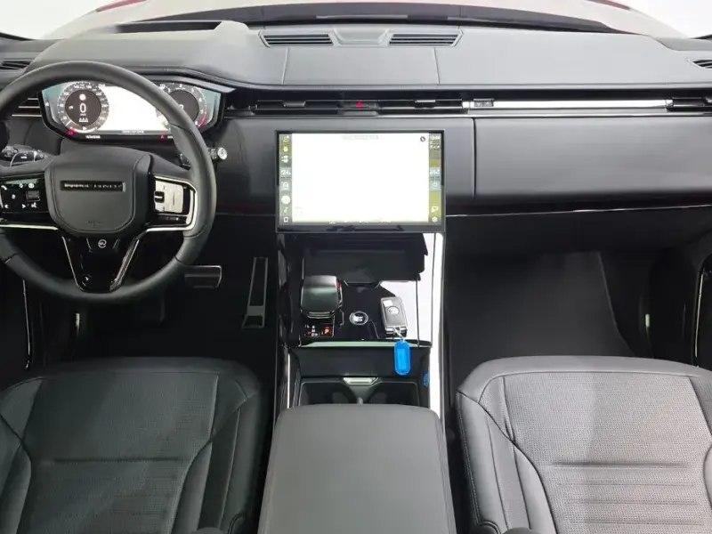 2025 Land Rover Range Rover Sport с пробегом 422 км