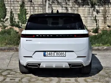 2024 Land Rover Range Rover Sport с пробегом 26 300 км