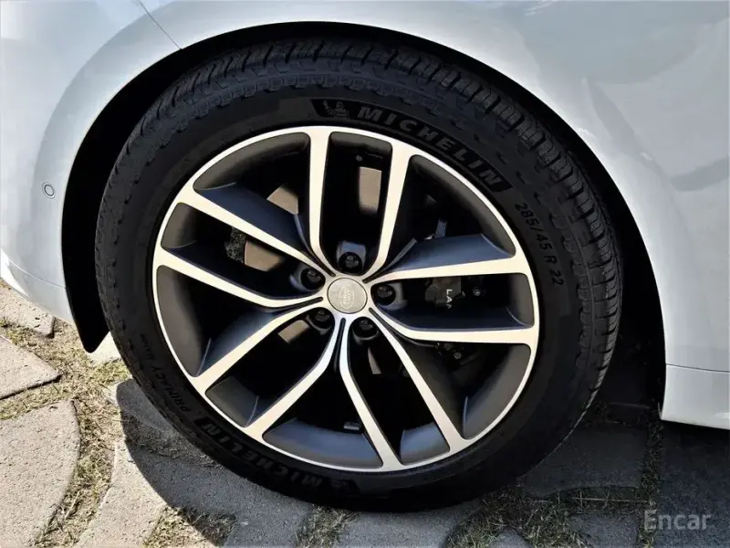 2024 Land Rover Range Rover Sport с пробегом 26 300 км