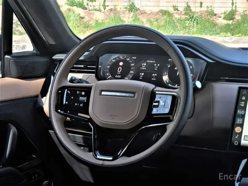 2024 Land Rover Range Rover Sport с пробегом 26 300 км