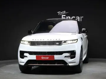 2025 Land Rover Range Rover Sport с пробегом 4 894 км