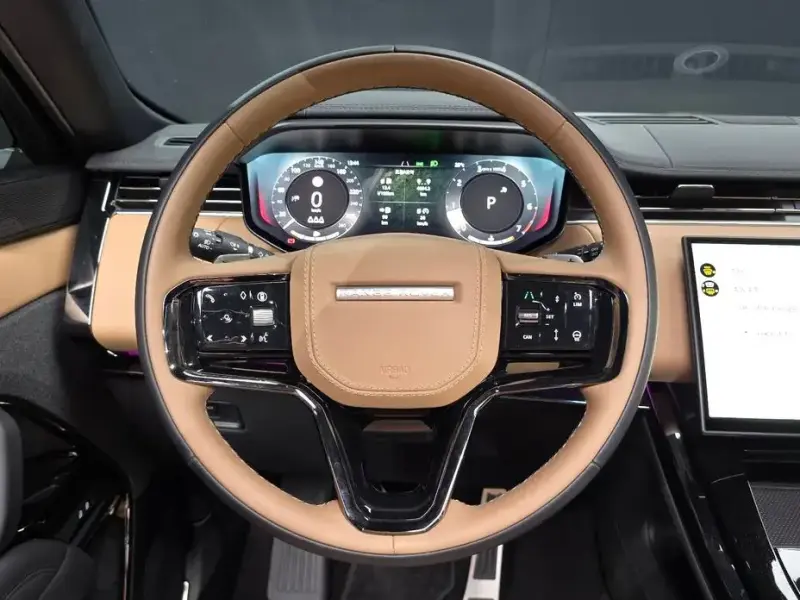 2025 Land Rover Range Rover Sport с пробегом 4 894 км