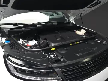 2025 Land Rover Range Rover Sport с пробегом 2 847 км