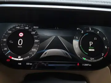 2025 Land Rover Range Rover Sport с пробегом 2 847 км