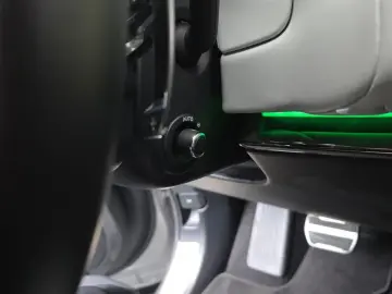2025 Land Rover Range Rover Sport с пробегом 16 891 км
