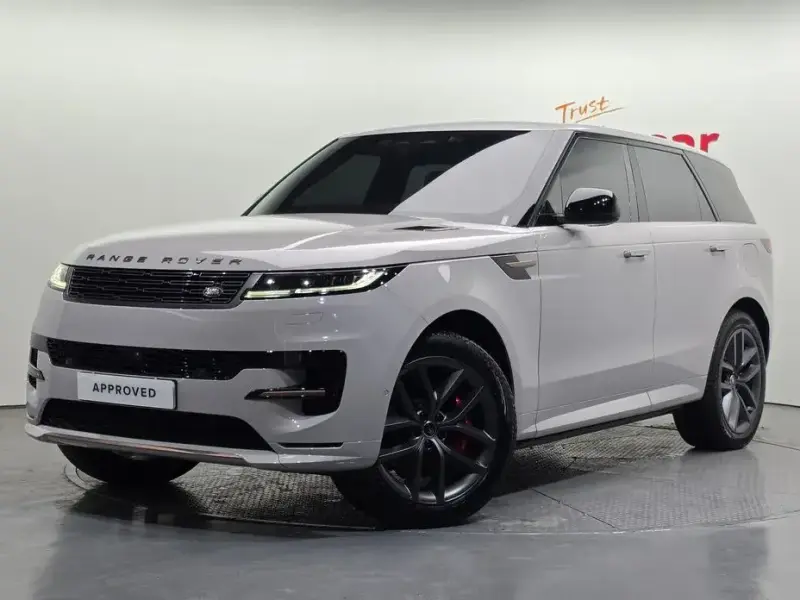 2025 Land Rover Range Rover Sport с пробегом 1 605 км