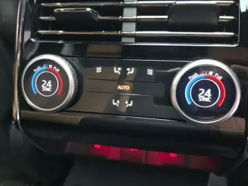2025 Land Rover Range Rover Sport с пробегом 1 605 км