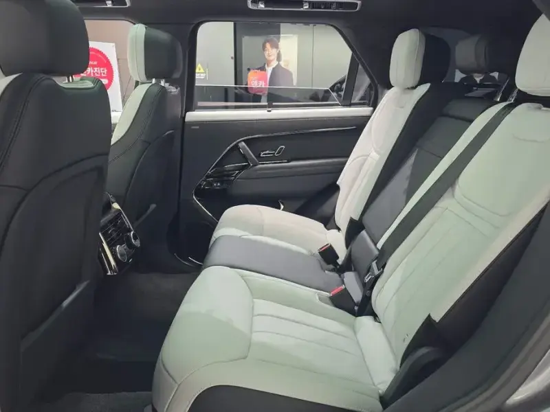 2025 Land Rover Range Rover Sport с пробегом 1 292 км