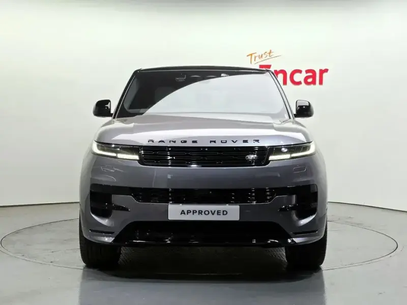 2025 Land Rover Range Rover Sport с пробегом 1 292 км