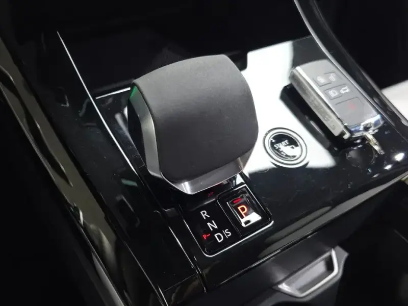 2025 Land Rover Range Rover Sport с пробегом 1 292 км