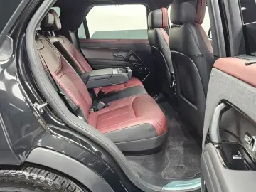 2025 Land Rover Range Rover Sport с пробегом 3 778 км