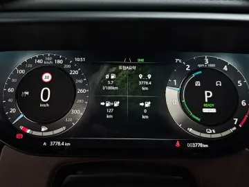 2025 Land Rover Range Rover Sport с пробегом 3 778 км