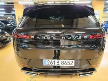 2025 Land Rover Range Rover Sport с пробегом 8 300 км