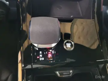 2025 Land Rover Range Rover Sport с пробегом 8 300 км