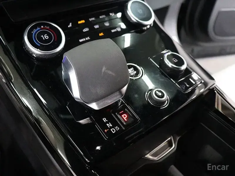 2023 Land Rover Range Rover Sport с пробегом 50 800 км