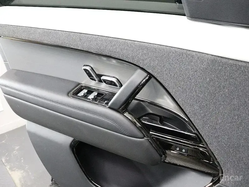 2023 Land Rover Range Rover Sport с пробегом 50 800 км