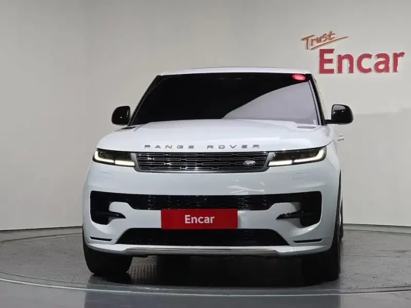 2025 Land Rover Range Rover Sport с пробегом 12 278 км