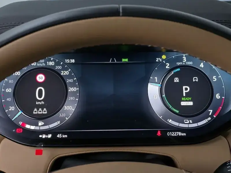 2025 Land Rover Range Rover Sport с пробегом 12 278 км