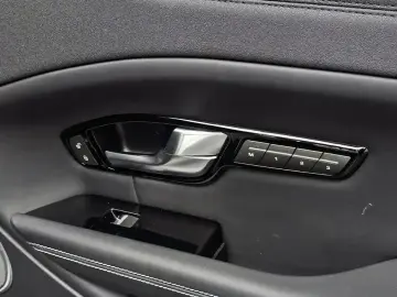 2018 Land Rover Range Rover Evoque с пробегом 125 124 км