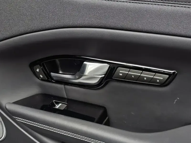 2018 Land Rover Range Rover Evoque с пробегом 125 124 км