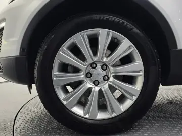2018 Land Rover Range Rover Evoque с пробегом 104 491 км