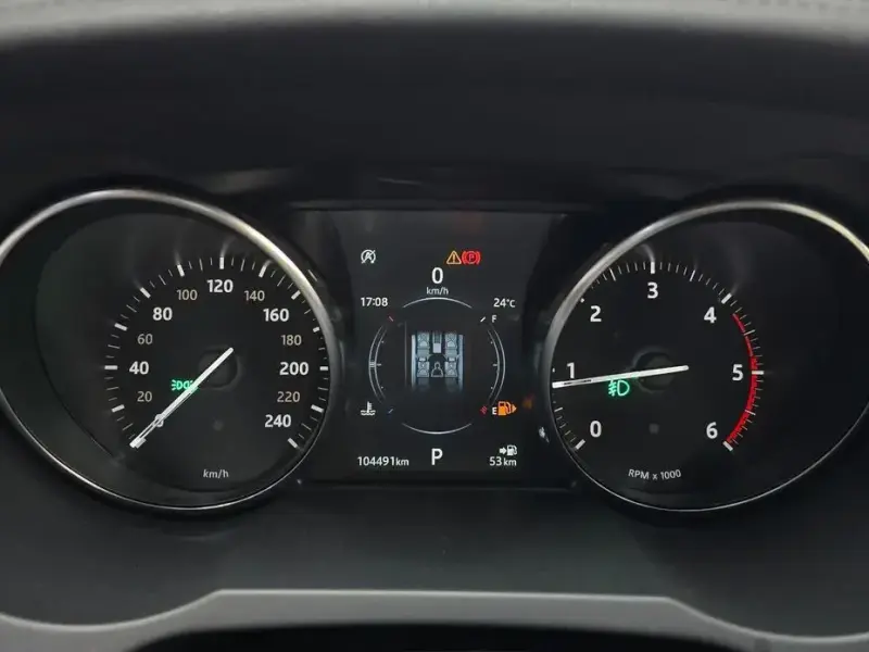 2018 Land Rover Range Rover Evoque с пробегом 104 491 км