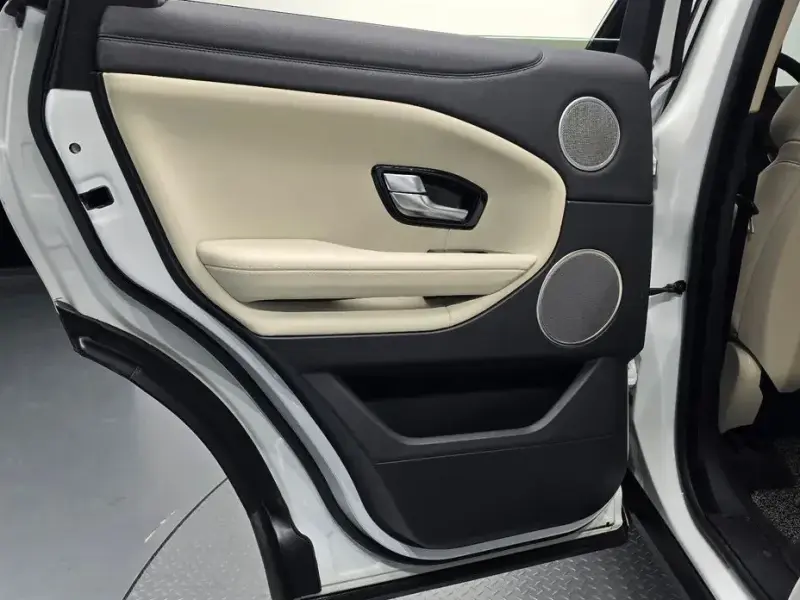 2018 Land Rover Range Rover Evoque с пробегом 104 491 км