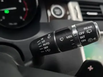 2018 Land Rover Range Rover Evoque с пробегом 104 491 км