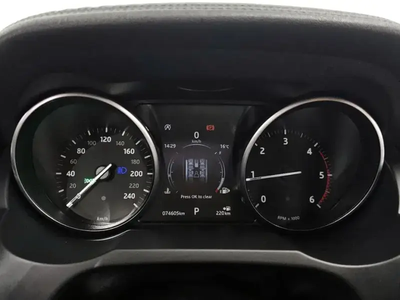 2018 Land Rover Range Rover Evoque с пробегом 74 605 км
