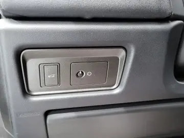 2018 Land Rover Range Rover Evoque с пробегом 96 924 км
