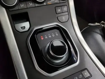 2017 Land Rover Range Rover Evoque с пробегом 67 000 км