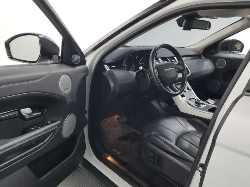 2017 Land Rover Range Rover Evoque с пробегом 67 000 км