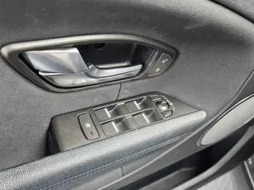 2018 Land Rover Range Rover Evoque с пробегом 104 604 км