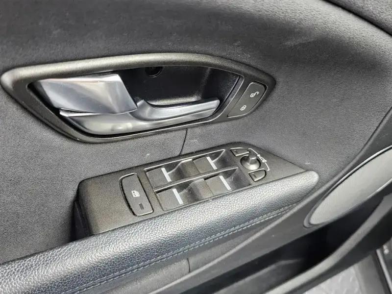 2018 Land Rover Range Rover Evoque с пробегом 104 604 км