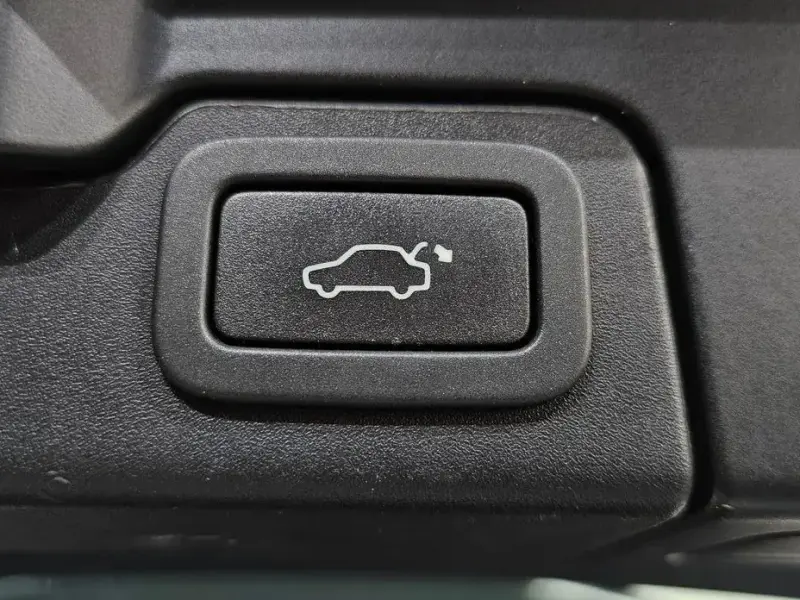 2018 Land Rover Range Rover Evoque с пробегом 105 549 км