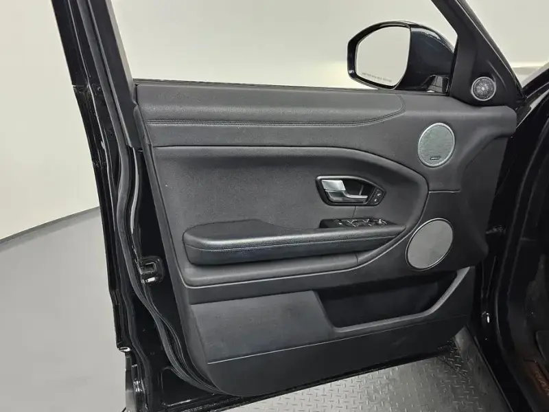 2018 Land Rover Range Rover Evoque с пробегом 105 549 км