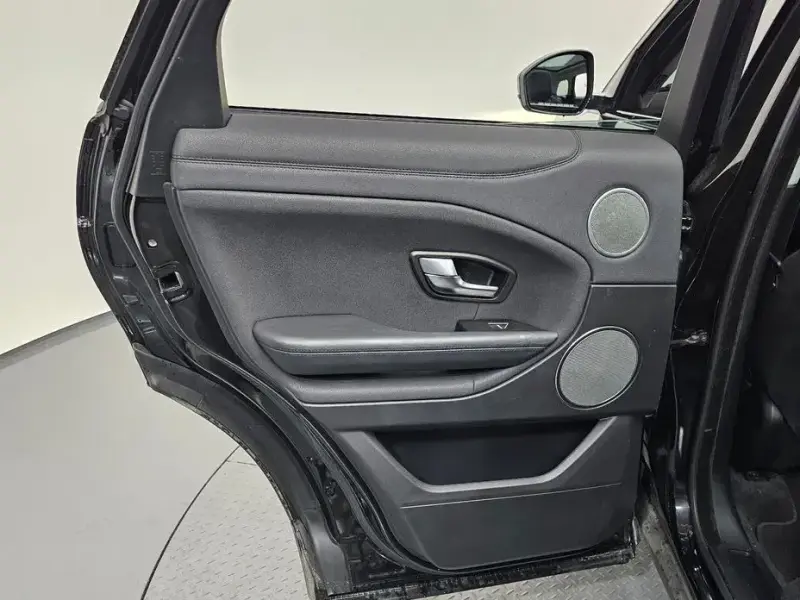 2018 Land Rover Range Rover Evoque с пробегом 105 549 км
