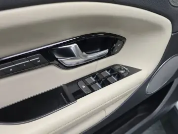 2018 Land Rover Range Rover Evoque с пробегом 93 736 км
