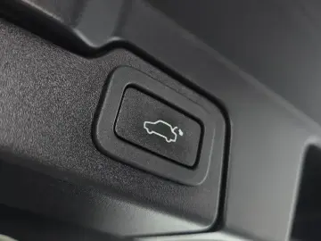 2018 Land Rover Range Rover Evoque с пробегом 93 736 км