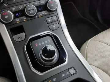2017 Land Rover Range Rover Evoque с пробегом 70 104 км