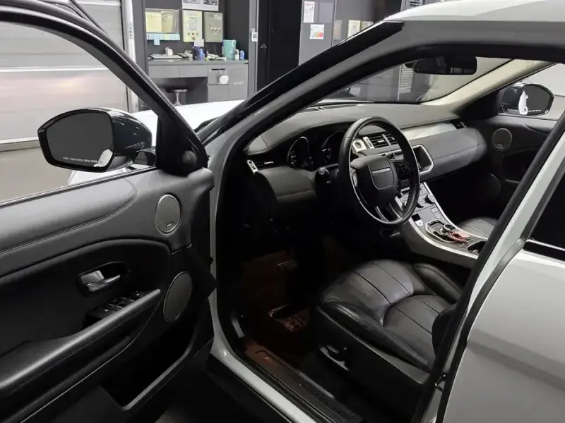 2018 Land Rover Range Rover Evoque с пробегом 49 100 км
