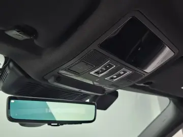 2025 Land Rover Range Rover Evoque с пробегом 14 882 км