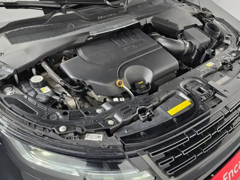 2024 Land Rover Range Rover Evoque с пробегом 13 120 км