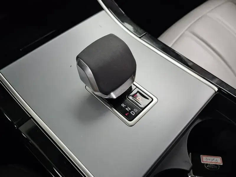 2024 Land Rover Range Rover Evoque с пробегом 26 448 км