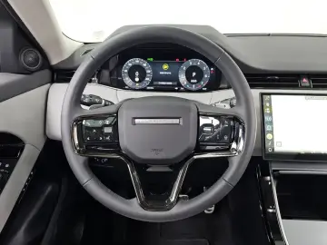 2024 Land Rover Range Rover Evoque с пробегом 26 448 км