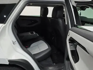 2024 Land Rover Range Rover Evoque с пробегом 6 801 км