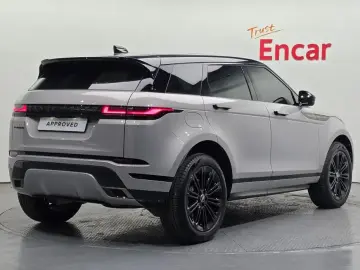 2025 Land Rover Range Rover Evoque с пробегом 4 204 км